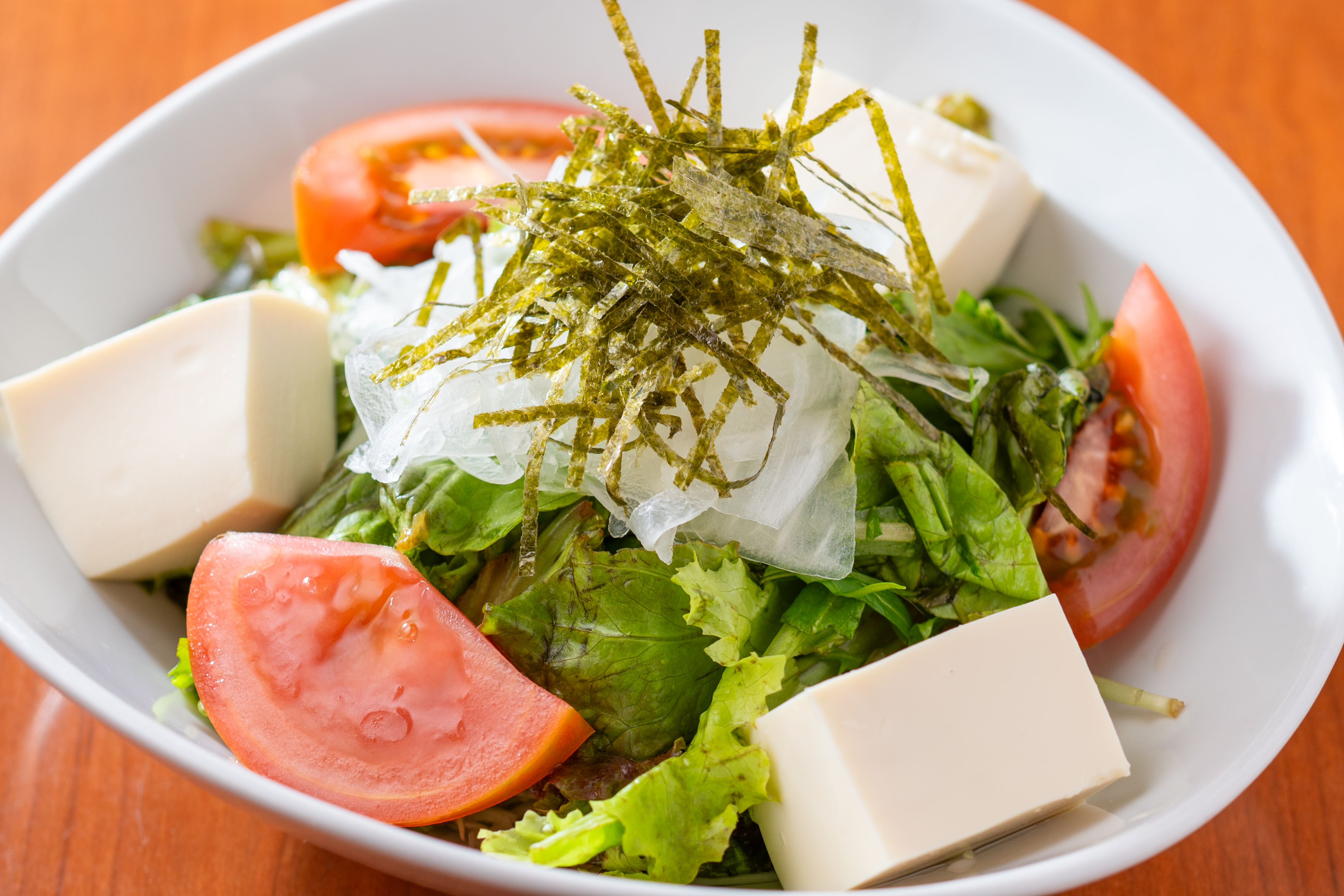 豆腐サラダ